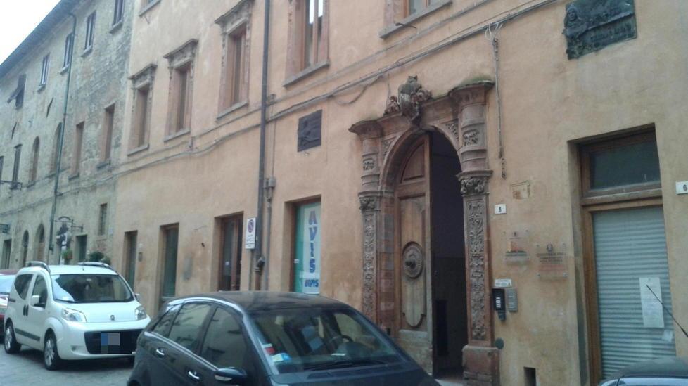 «Riapriamo gli ambulatori di via Roma prima del voto» 