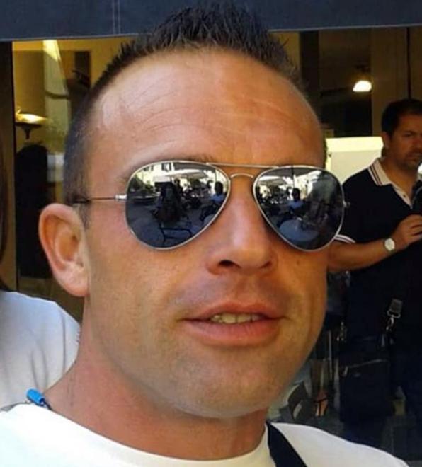 «La morte di Giovanni ci ha sconvolto» Due comunità in lutto 