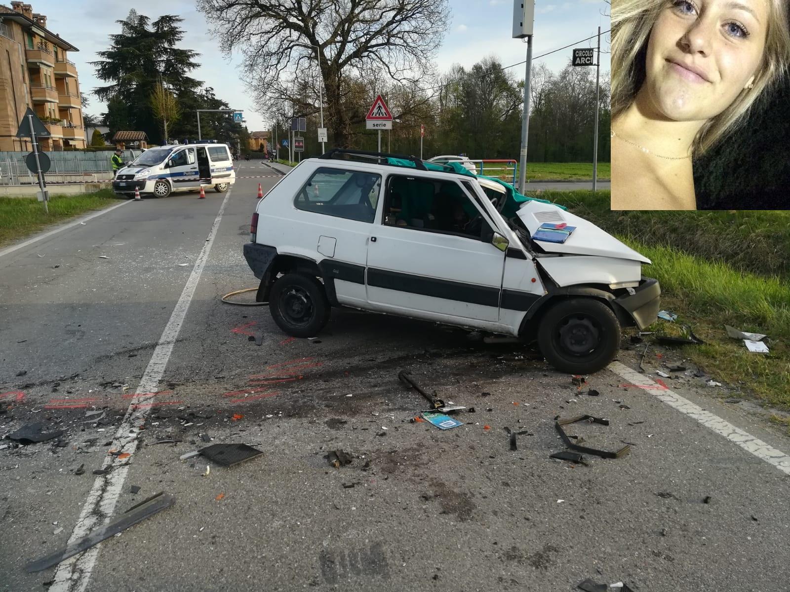 San Cesario Schianto mortale: muore una ragazza di 20 anni