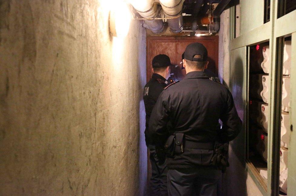 Reggio Emilia, appartamenti murati in via Turri: M5s, Lega e Rec bocciano l’operazione Porta a Porta 