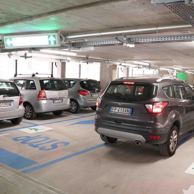 Aperto ieri il parcheggio multipiano con 101 posti