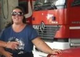 Lei lo denunciò per stalking lui la trova morta in casa 