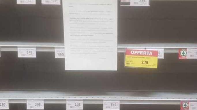 «Troppi furti nel mio Despar». Il gestore svuota gli scaffali
