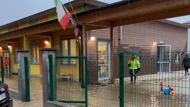 Scuola nuova e già allagata è polemica ad Aulla