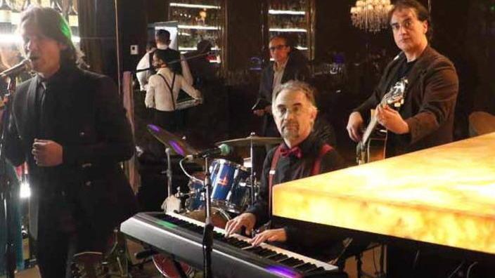 Cabina “zero gravity”, palestra musica dal vivo: ecco il Village