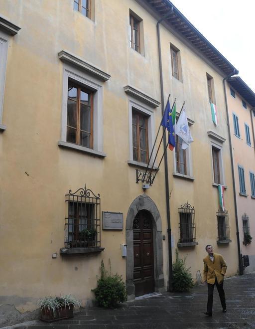 Pagamenti in Comune senza uscire di casa Basta lo smartphone 