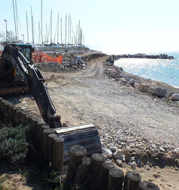 Erosione della costa, è allarme per i ritardi del cantiere