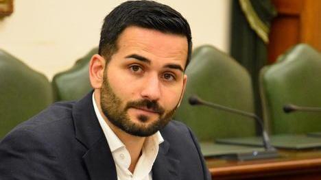 Pattuglie in borghese contro i rifiuti in laguna