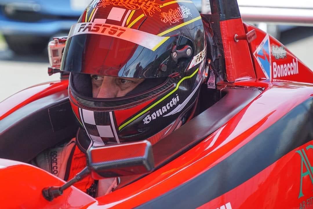 Muore pilota durante la gara di auto storiche