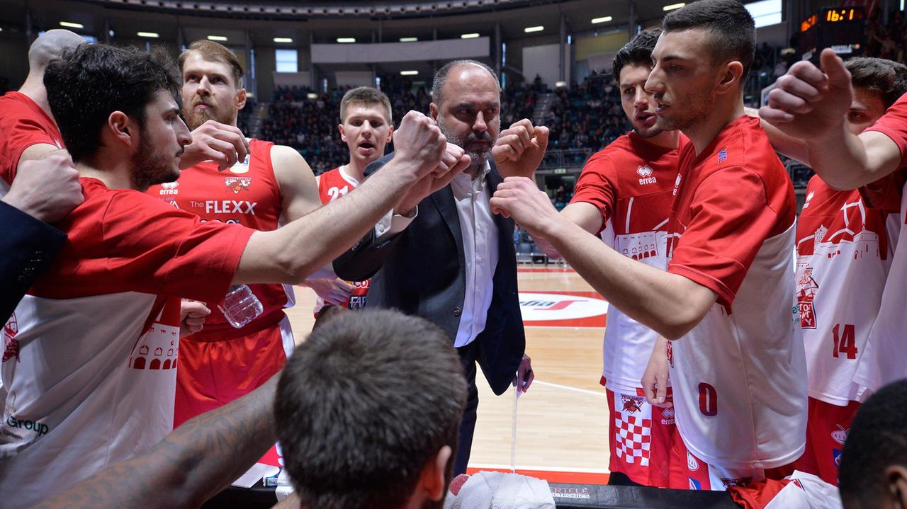 Miracolo Moretti, Pistoia vince a Bologna