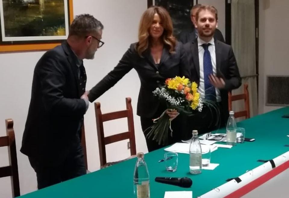 La candidata Caleffi punta su frazioni, uffici e viabilità 