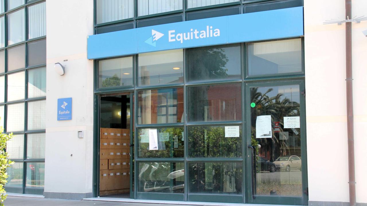 La sede pratese di Equitalia