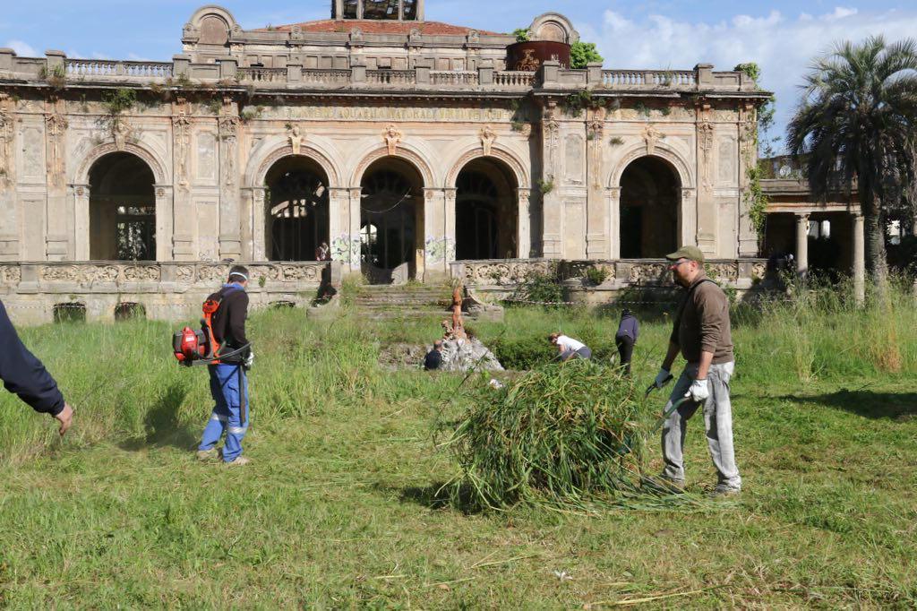 Pulizia e progetti, ecco la nuova vita delle Terme del Corallo 