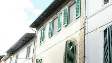 Due scuole e un appartamento Ecco cosa vende Camaiore