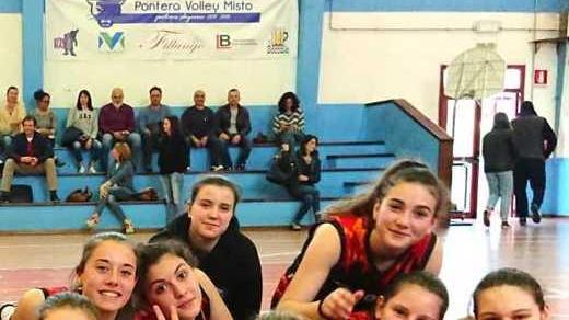 Il Volley Porcari under 15 consolida il primato con il successo al Palamartini