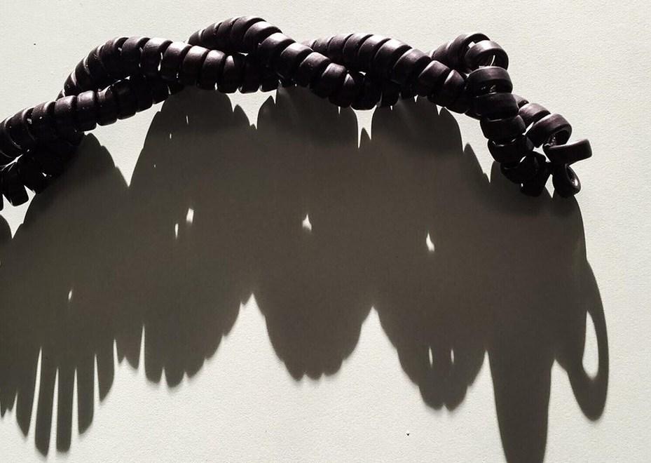 «La luce inonda gli oggetti: l’emozione della fotografia»