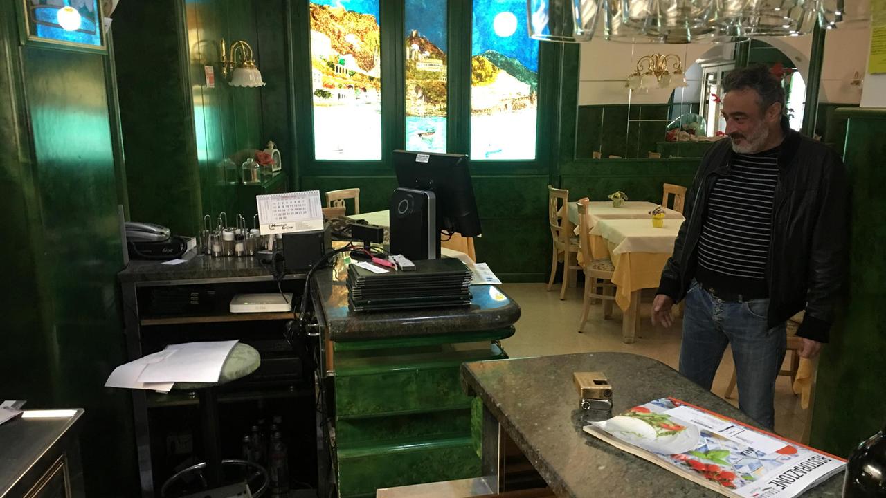 I danni provocati dai ladri al ristorante pontederese