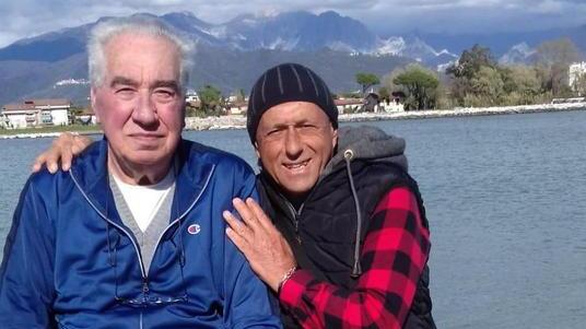 Salvato dall'annegamento: «Gli abiti zuppi mi tiravano giù, sono vivo grazie a Marco»