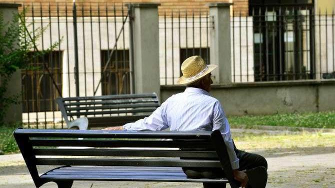 Aumentano gli anziani poveri In bilancio più risorse per aiutarli