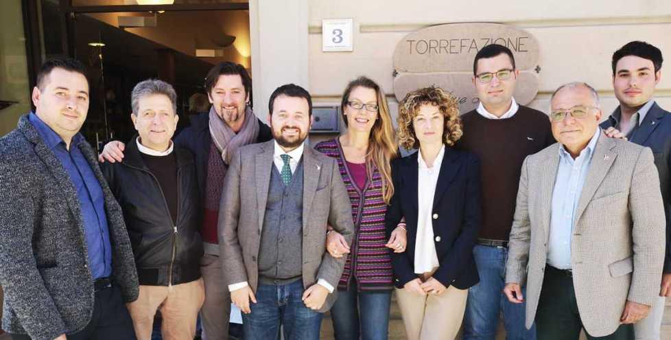 Il centrodestra avvisa Spinelli: «Vinceremo al primo turno» 