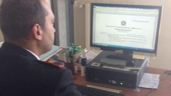 Vende scarpe on line ma è tutta una truffa