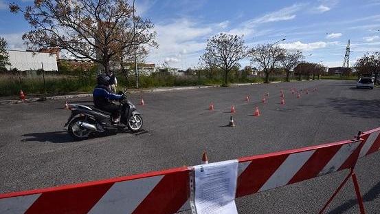 la nuova area dedicata ai ciclomotori in piazza Thailandia