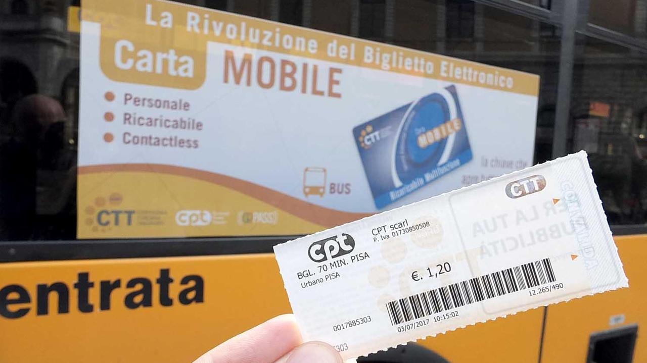 Un biglietto dell'ex Cpt di Pisa (foto d'archivio)