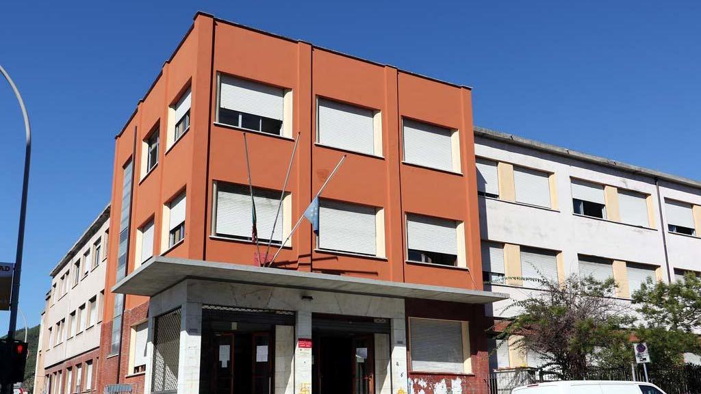 Rubati i soldi della gita, il prof si autotassa per non annullarla