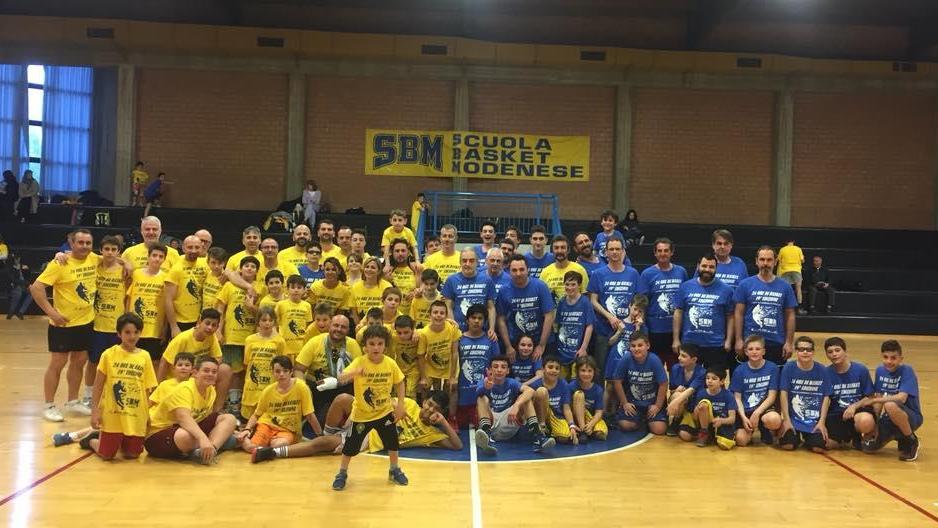 Modena, festa per 24 ore di basket: la grande sfida compie 20 anni