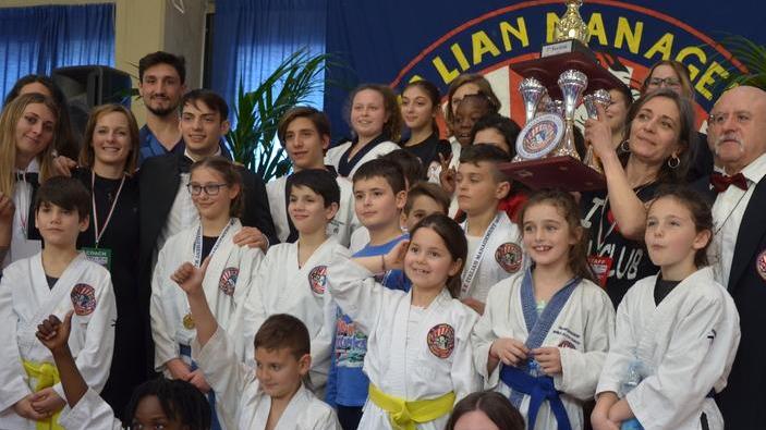 Braccia al cielo per lo Zen Club in bacheca anche la Coppa Italia