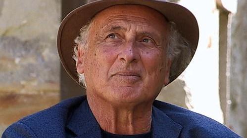 Tutta la storia di Stefano Benni in un documentario... quasi vero