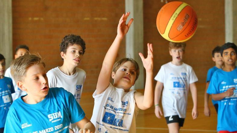 Sabato e domenica torna la “24 ore di basket”