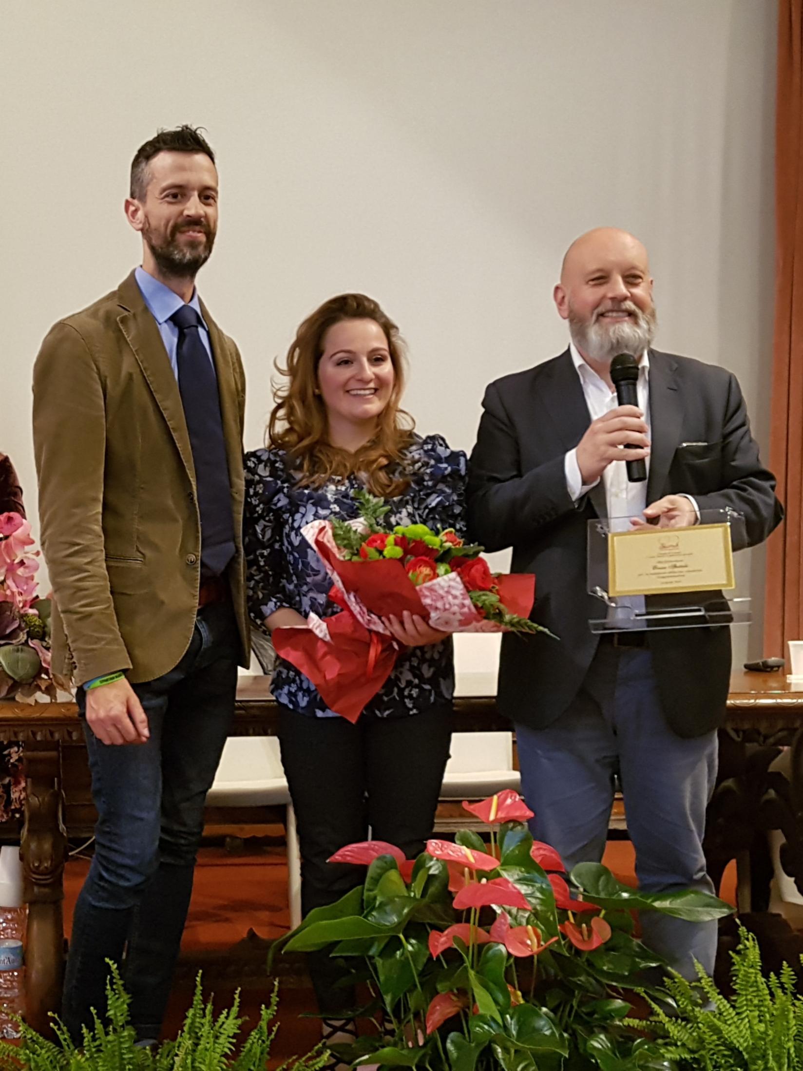 La consegna del "Premio di Laurea 15 anni Sarah Coop”  a Erica Spitale