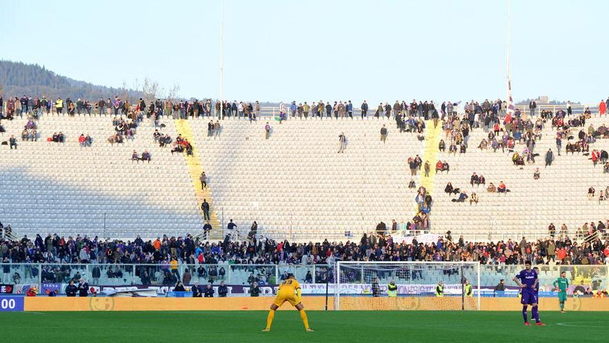 Franchi vuoto per 45’ contro il Bologna I tifosi ai Della Valle «Uccidete le emozioni»