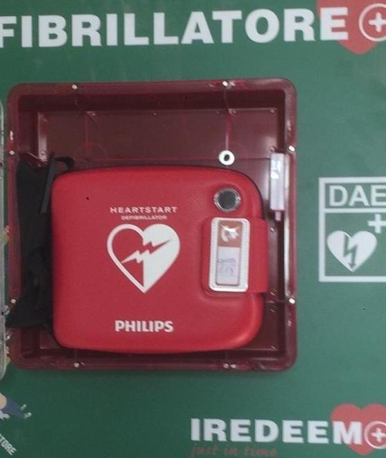 Nuovo defibrillatore per la scuola primaria 