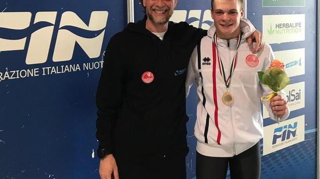 Riccardo Ferri si laurea campione d’Italia a Riccione migliorando di 13 secondi