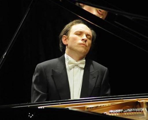 Classica con... aperitivo Recital di Carlo Guaitoli