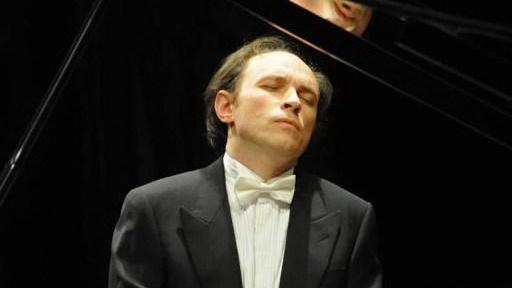 Classica con... aperitivo Recital di Carlo Guaitoli