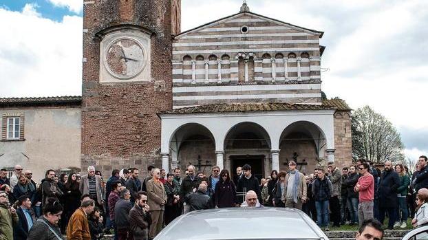 Il triste addio a Lele Incredulità e dolore a Pieve San Paolo