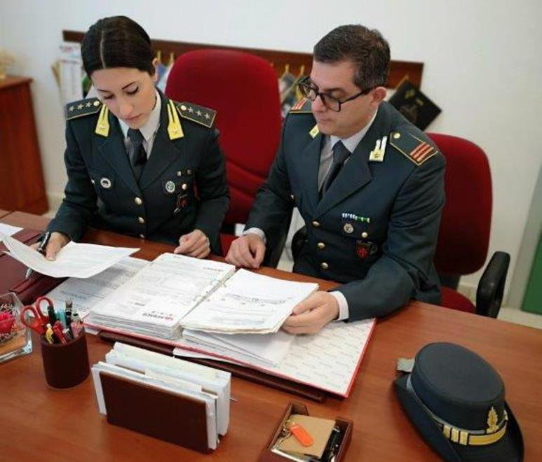 Muratori ed evasori, scatta un sequestro 