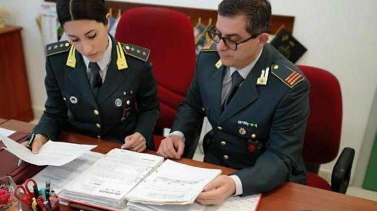 Muratori ed evasori, scatta un sequestro