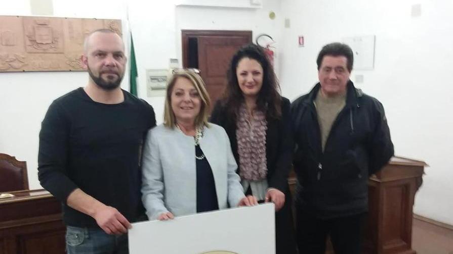Scocca impersona una possibile “Altra storia per Palaia”