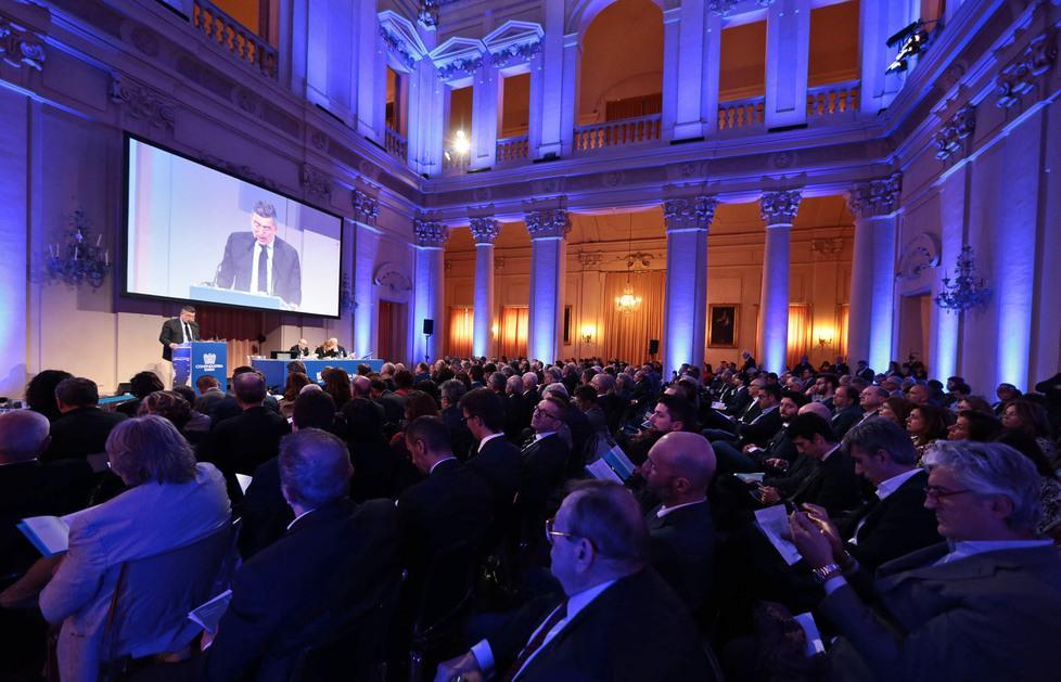 Confindustria, nuova era Accoppiata Caiumi-Zaina 