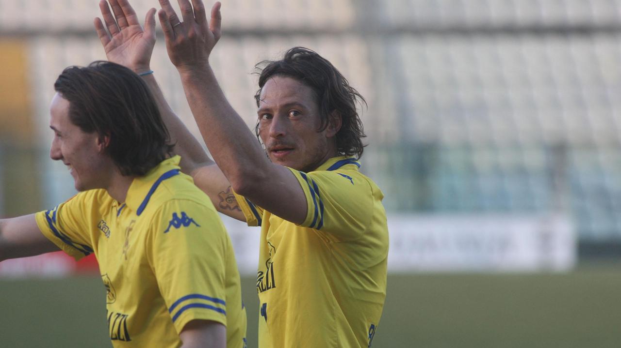 Ferrario torna al gol, il Modena travolge il Sasso Marconi
