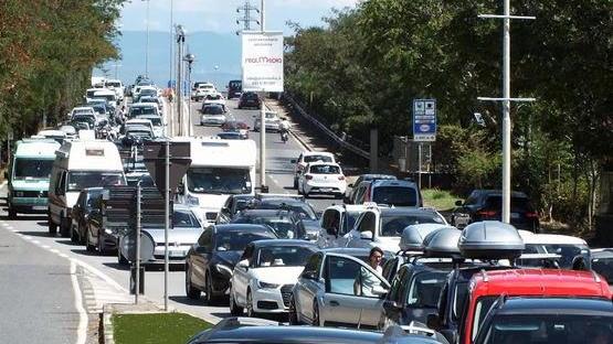 «Contro le code estive la strada interna di Aferpi»