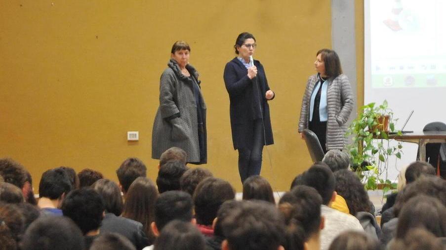 Aula del liceo Cattaneo intitolata a Michele «Ricordo indelebile»