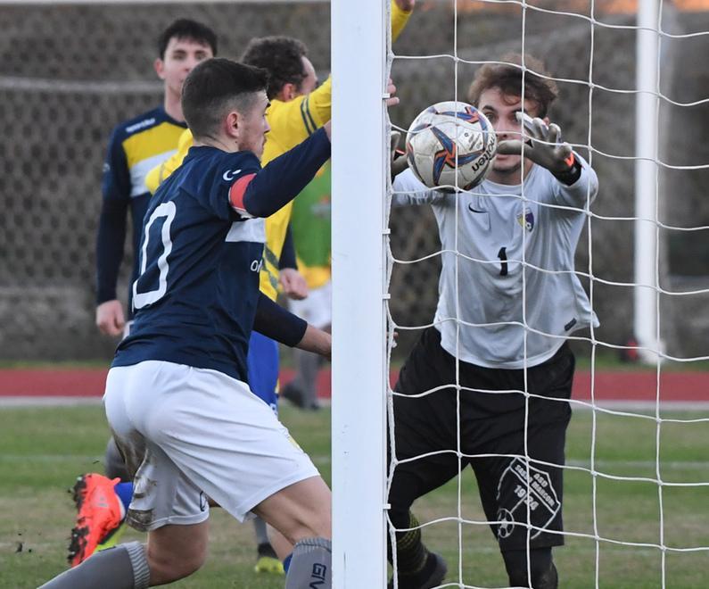 Riecco i guardalinee del gol fantasma