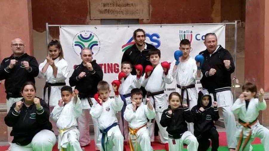 Lo Sporting Guastalla festeggia il titolo regionale del talento Federico Carra
