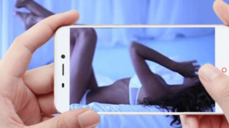Ricatto a luci rosse: denunciata una 25enne