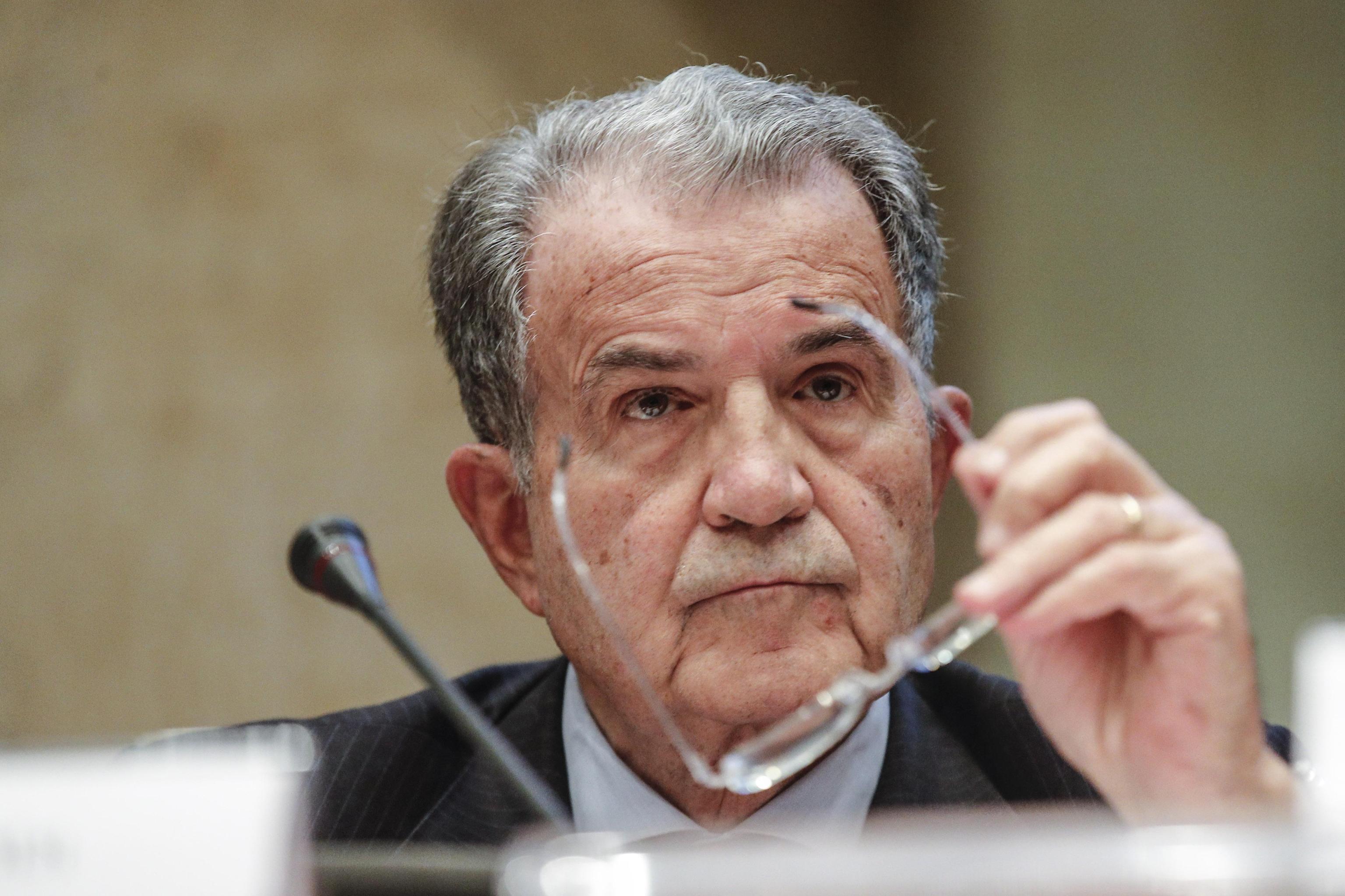 Romano Prodi presenterà il libro “Siria, una guerra contro i civili” 